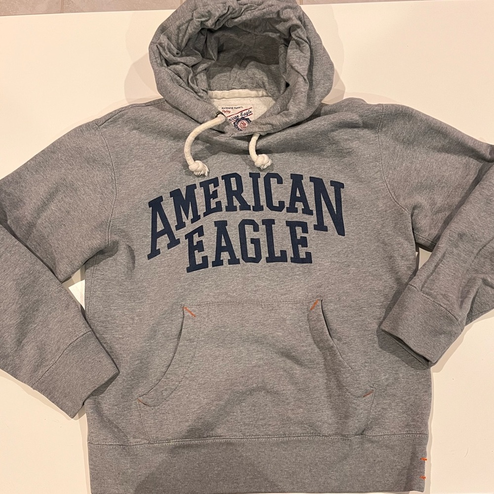 American Eagle Hoodie - Picture 1 of 4